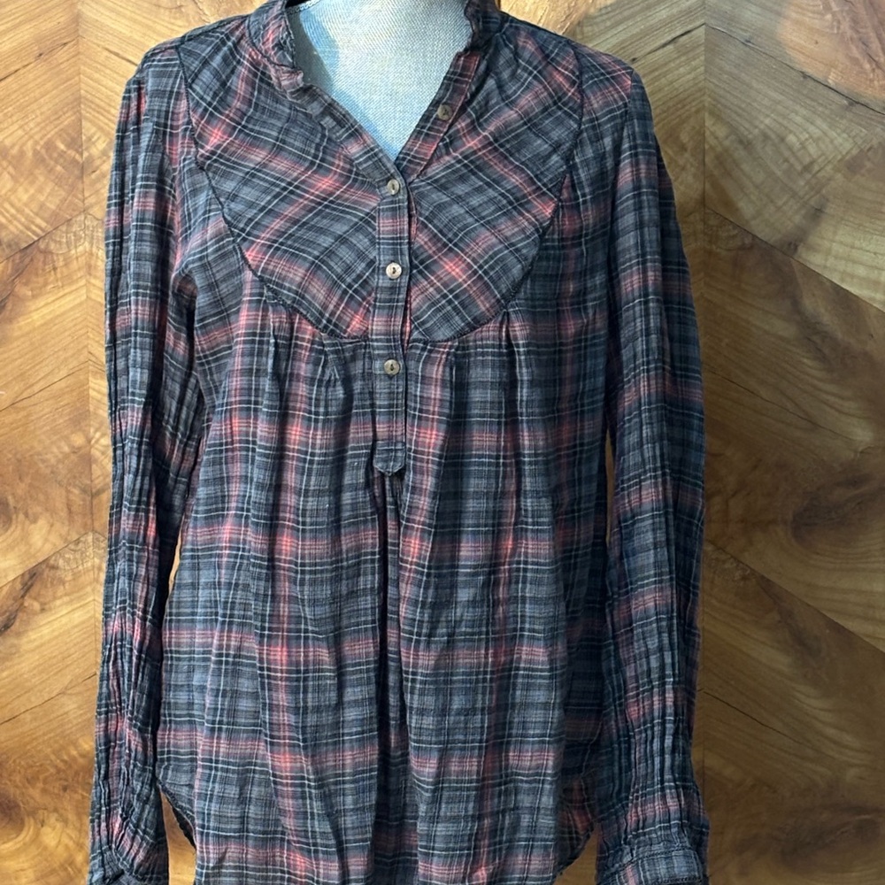 Max Studio Plaid Long Sleeve Top Size M